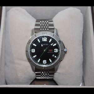 Authentic men’s Gucci wrist watch